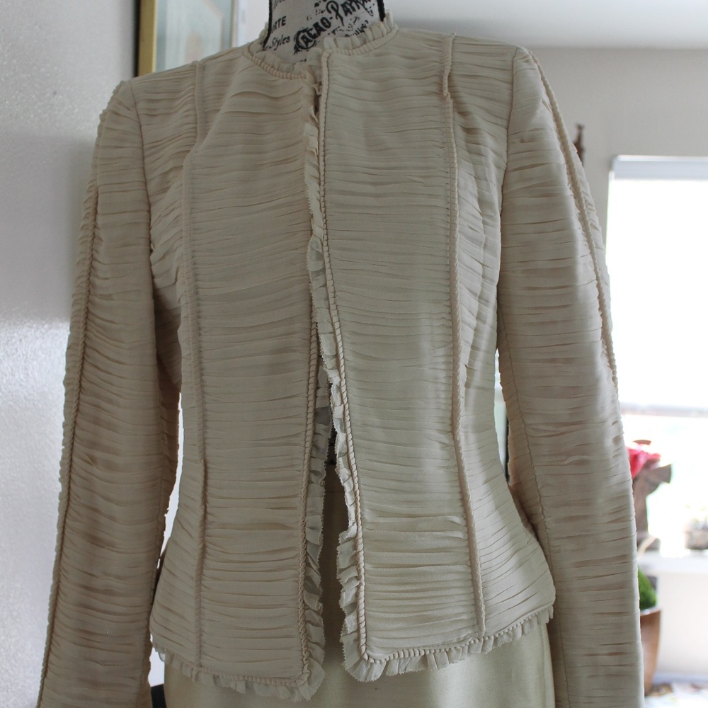 Albert Nipon Suit